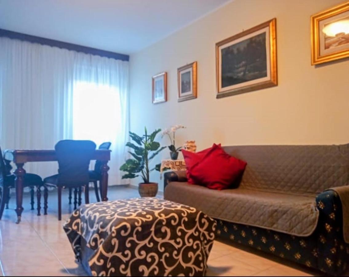 Lorenzo Guest Suite With Free Private Parking-- Cantieri Culturali باليرمو المظهر الخارجي الصورة