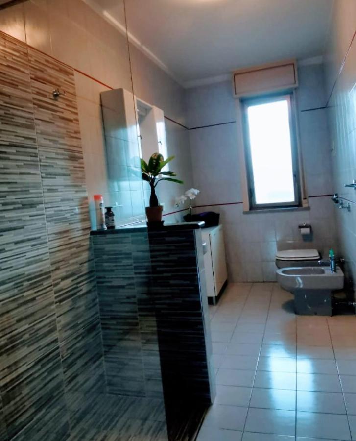 Lorenzo Guest Suite With Free Private Parking-- Cantieri Culturali باليرمو المظهر الخارجي الصورة