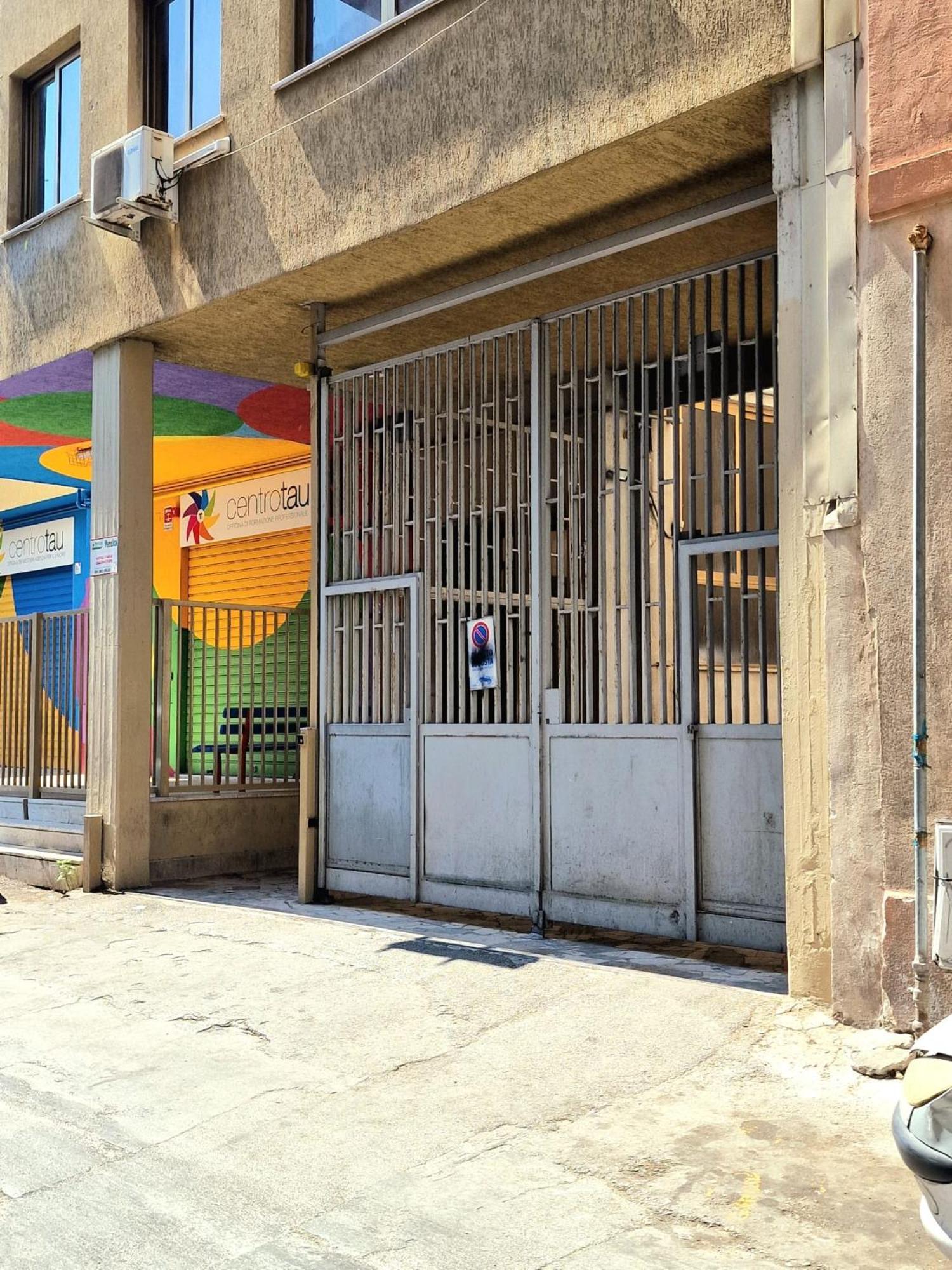 Lorenzo Guest Suite With Free Private Parking-- Cantieri Culturali باليرمو المظهر الخارجي الصورة